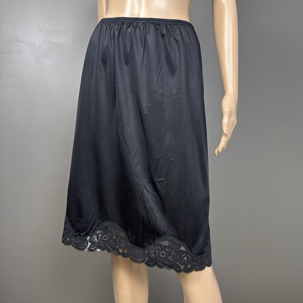 Vintage Vanity Fair Half Slip Skirt Medium Long Black Antron III Nylon Wide Lace